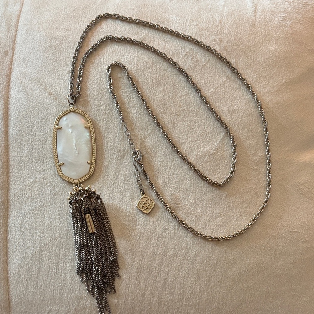 Kendra Scott Rayne Necklace with Mother of Pearl Pendant